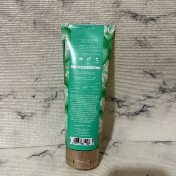 Bath & Body Works Cucumber Melon Body Cream Shea Butter Hyaluronic Acid 24 Hour - Picture 3 of 5